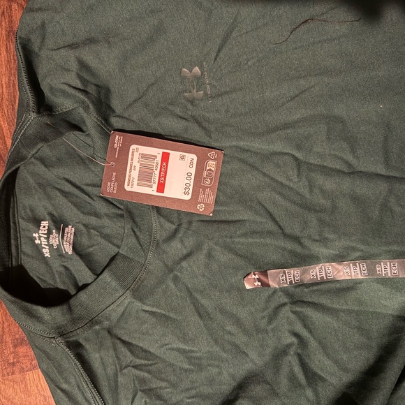 Under armour lose cropped green tee shirt - Picture 3 of 3